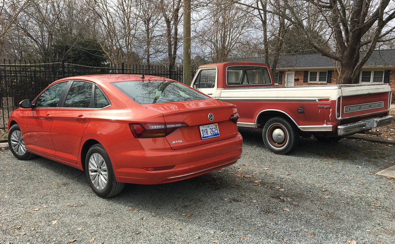 Illustration for article titled The Cheapest 2019 Jetta Is Better Than the Fastest Jetta